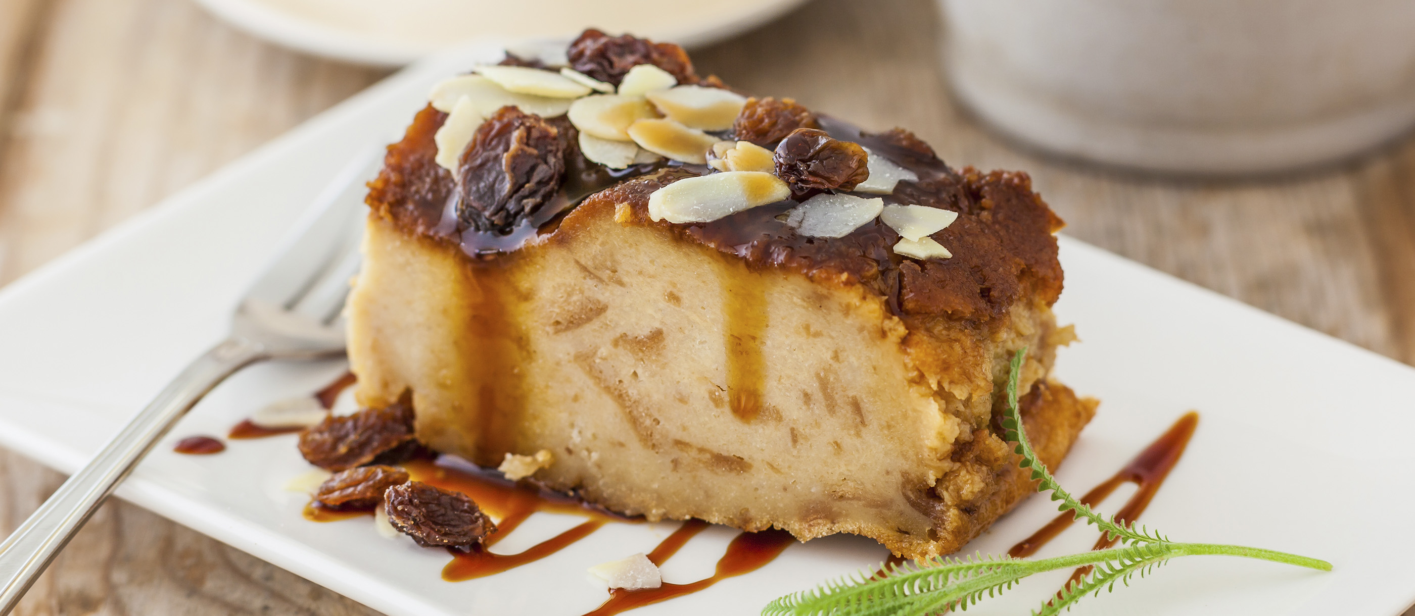 Трапеза десерт. Блюда франции. Десерт на обед. Трактир гоголь белокуриха 2. Тирамису классический итальянский десерт.