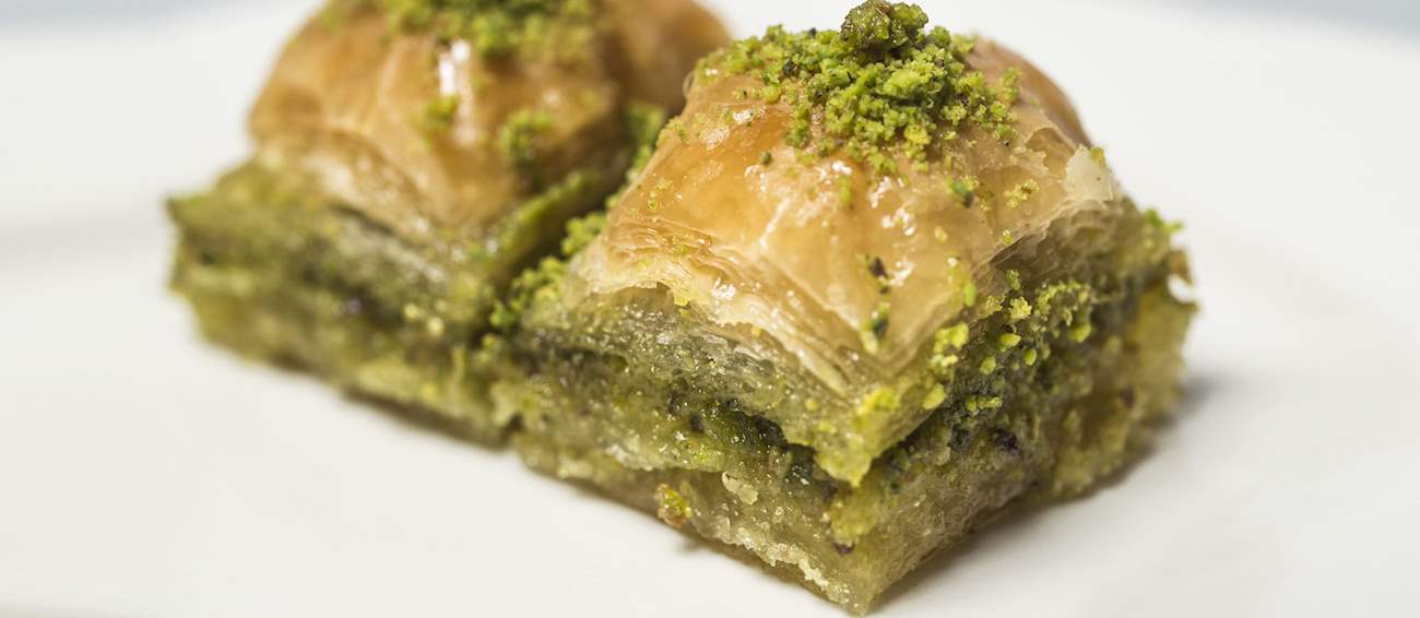 Gaziantep Baklavası | Traditional Sweet Pastry From Gaziantep, Turkiye | TasteAtlas