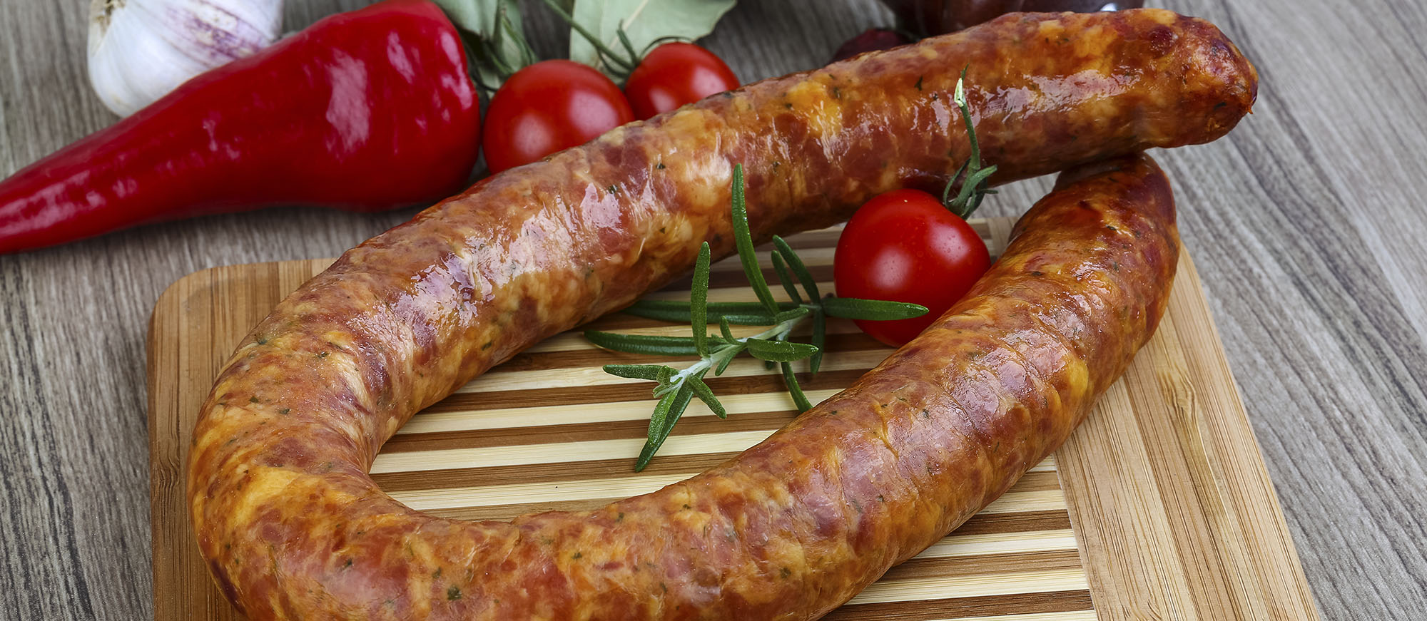 Udmurt qizi bilan jinsiy aloqa Ogli onasini boglab, uni sikdi, lekin porno video mutlaqo aloqasi yoq edi.