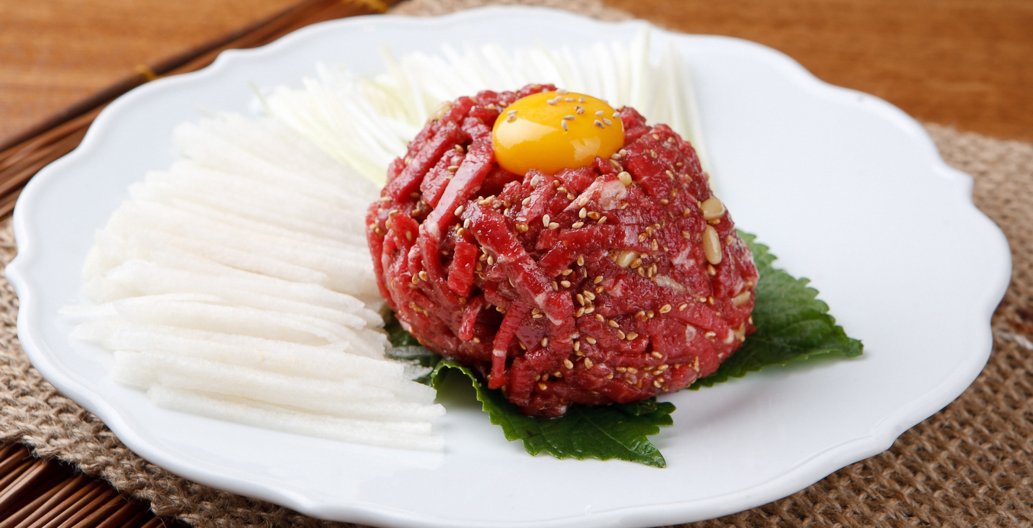 Yukhoe | Traditional Appetizer From South Korea