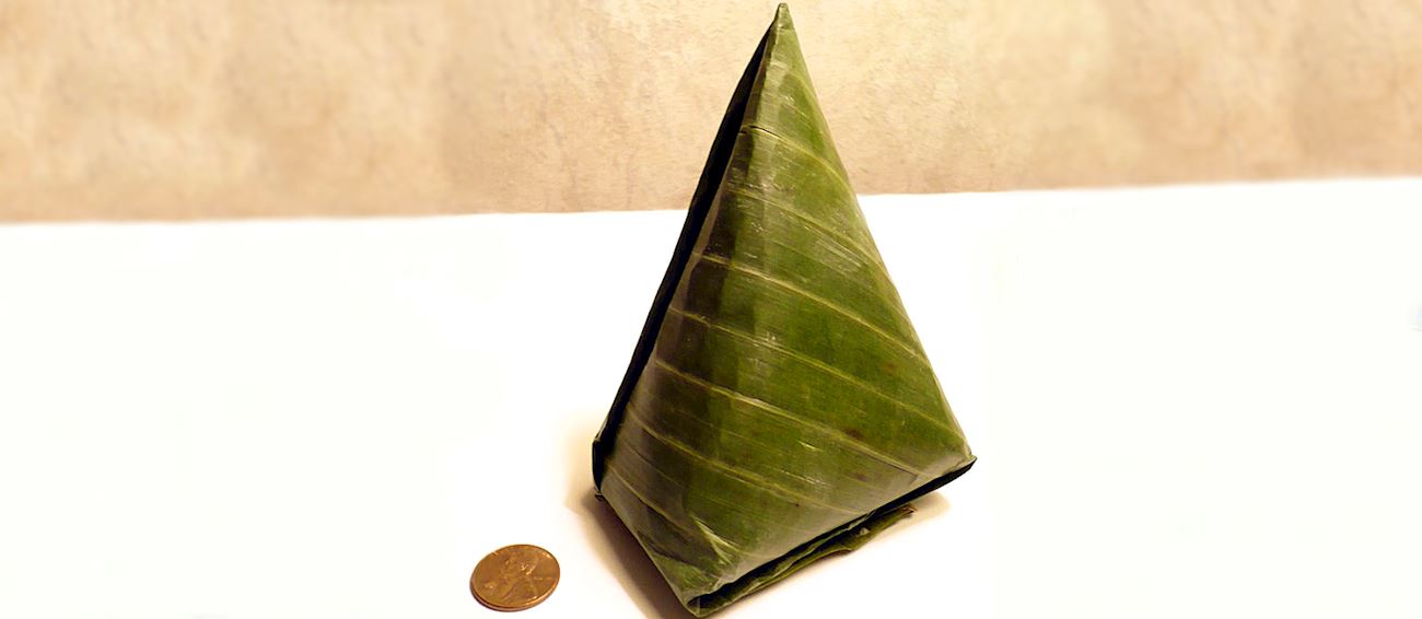 Bánh ít | Traditional Appetizer From Vietnam, Southeast Asia