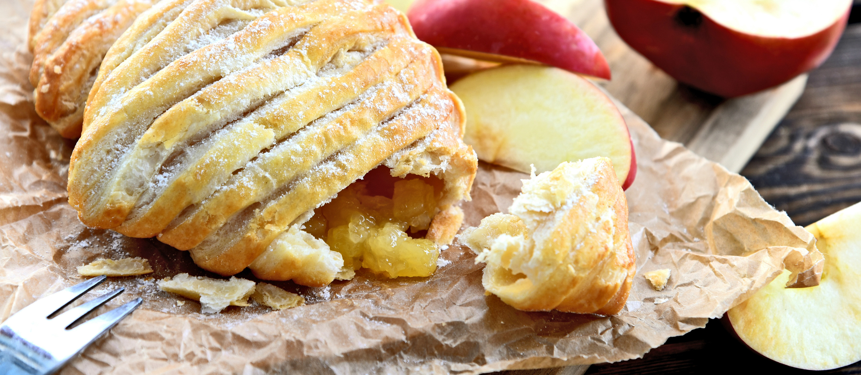 French Apple Turnovers (Chaussons aux Pommes)
