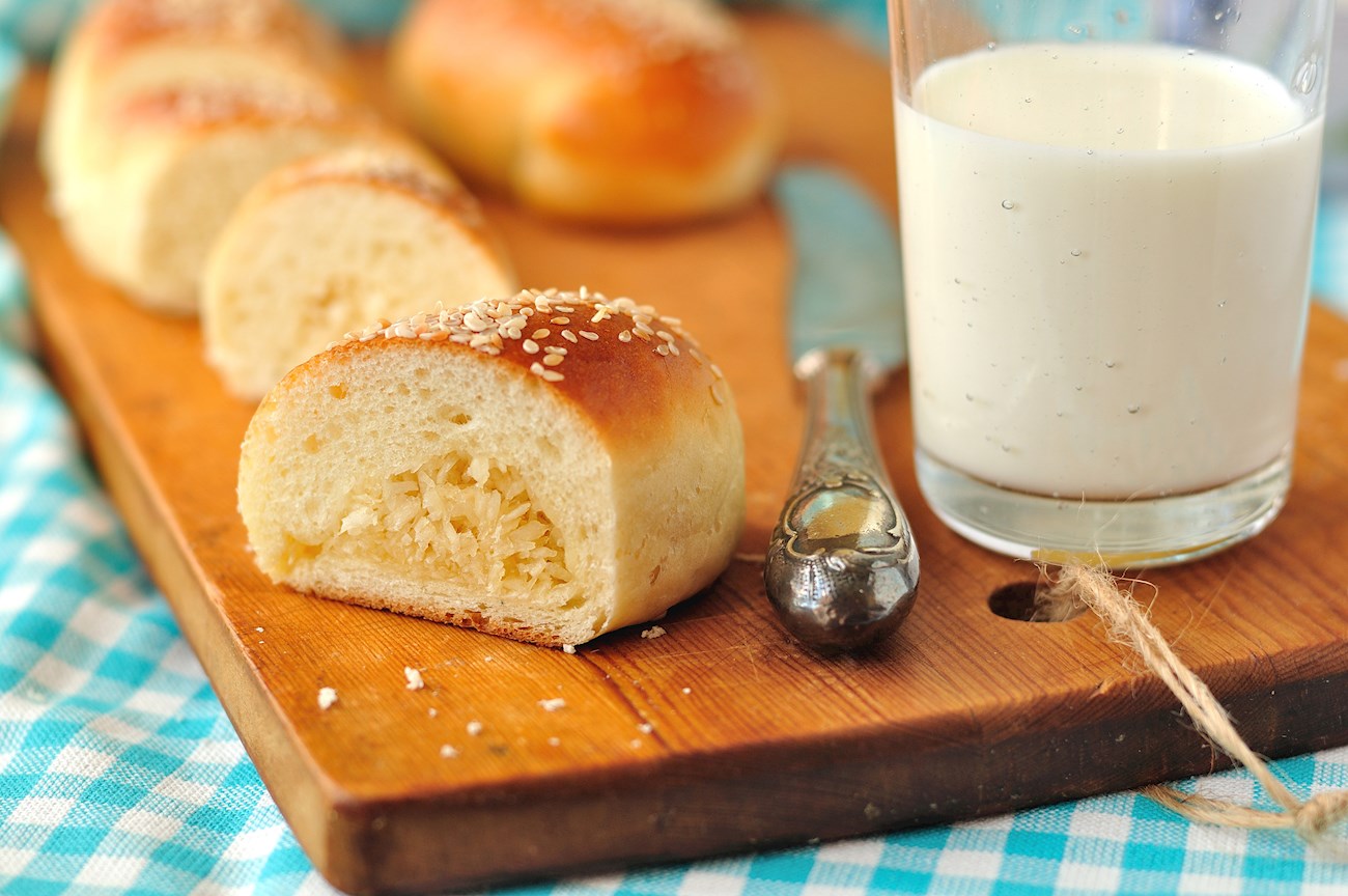 Gai Mei Bao | Traditional Sweet Bread From Hong Kong, China