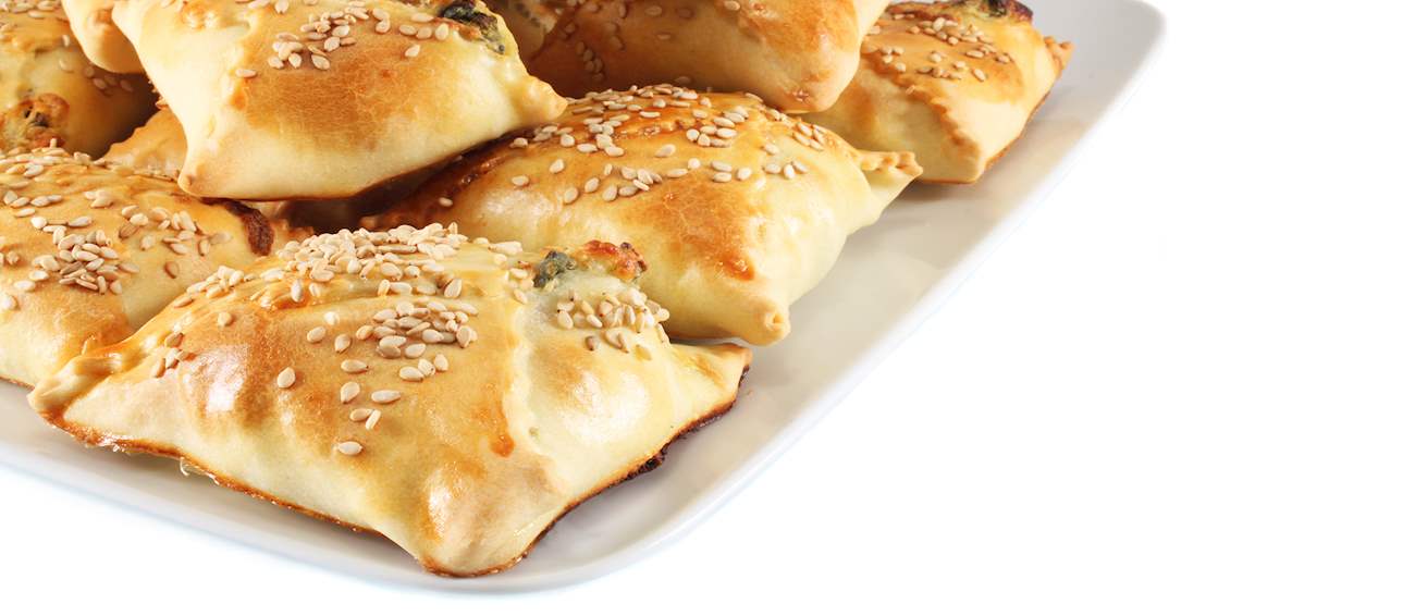 Kalitsounia | Traditional Snack From Crete, Greece