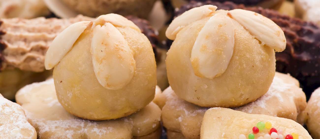 Bethmännchen | Traditional Cookie From Frankfurt am Main, Germany Bethmännchen | Traditional Cookie From Frankfurt am Main, Germany