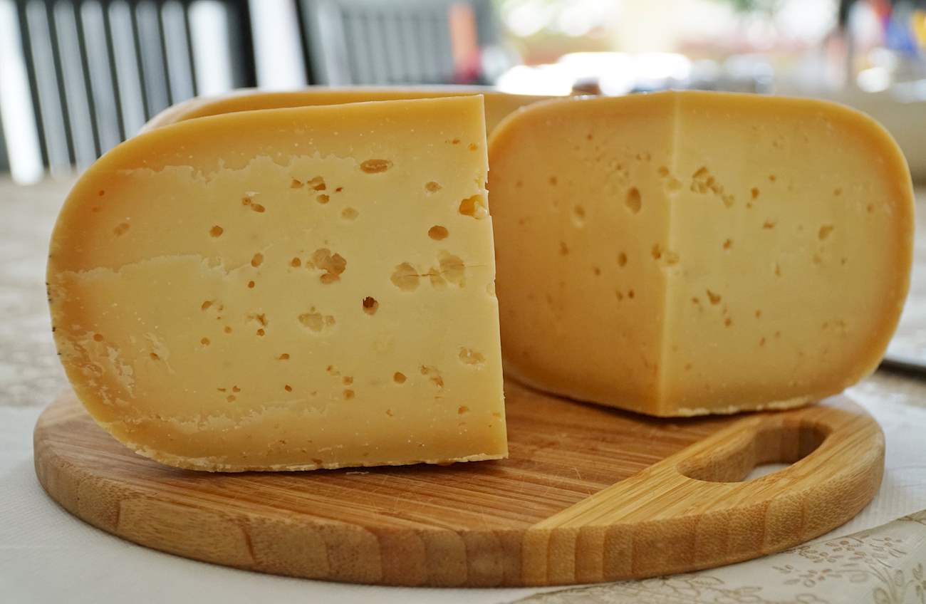 Branza Lui Voda | Local Cheese From Bucharest, Romania