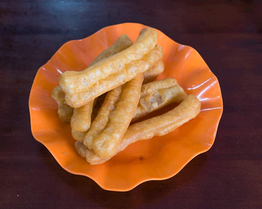 Quya Def Quẩy Authentic Recipe | TasteAtlas