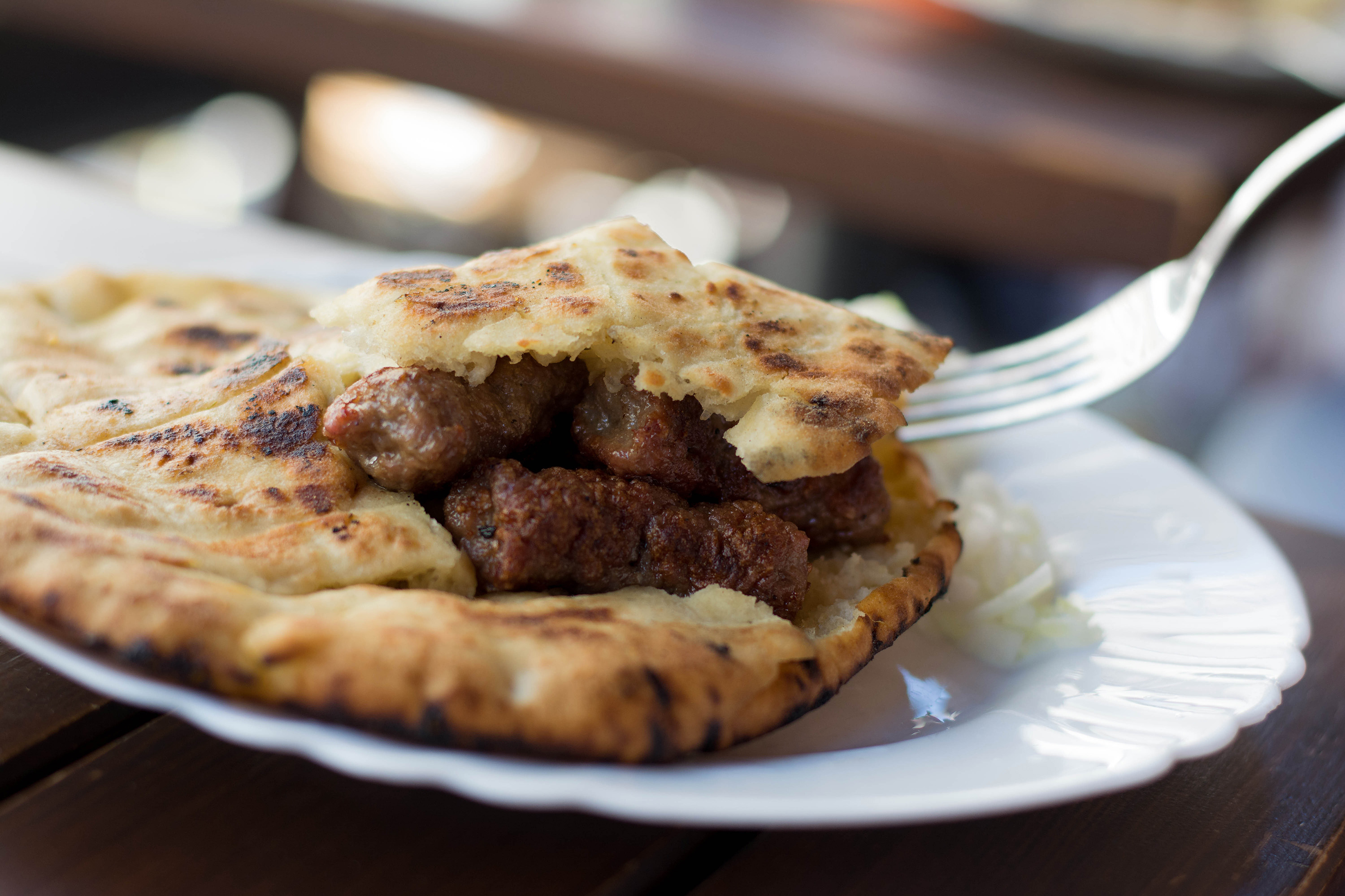 Tuzlanski ćevapi, другая подача