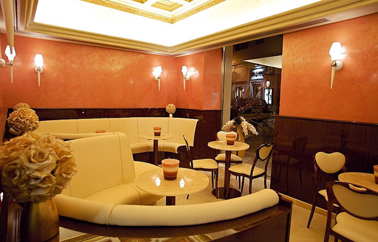 Caffè Alvino | TasteAtlas | Recommended authentic restaurants